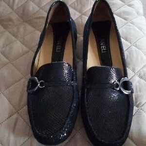 Vaneli Shimmering Black Loafers